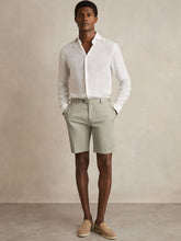 Reiss | Cotton Chino Shorts With Stretch in Soft Sage