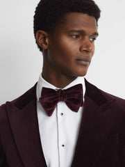 Reiss | Velvet Bow Tie in Bordeaux
