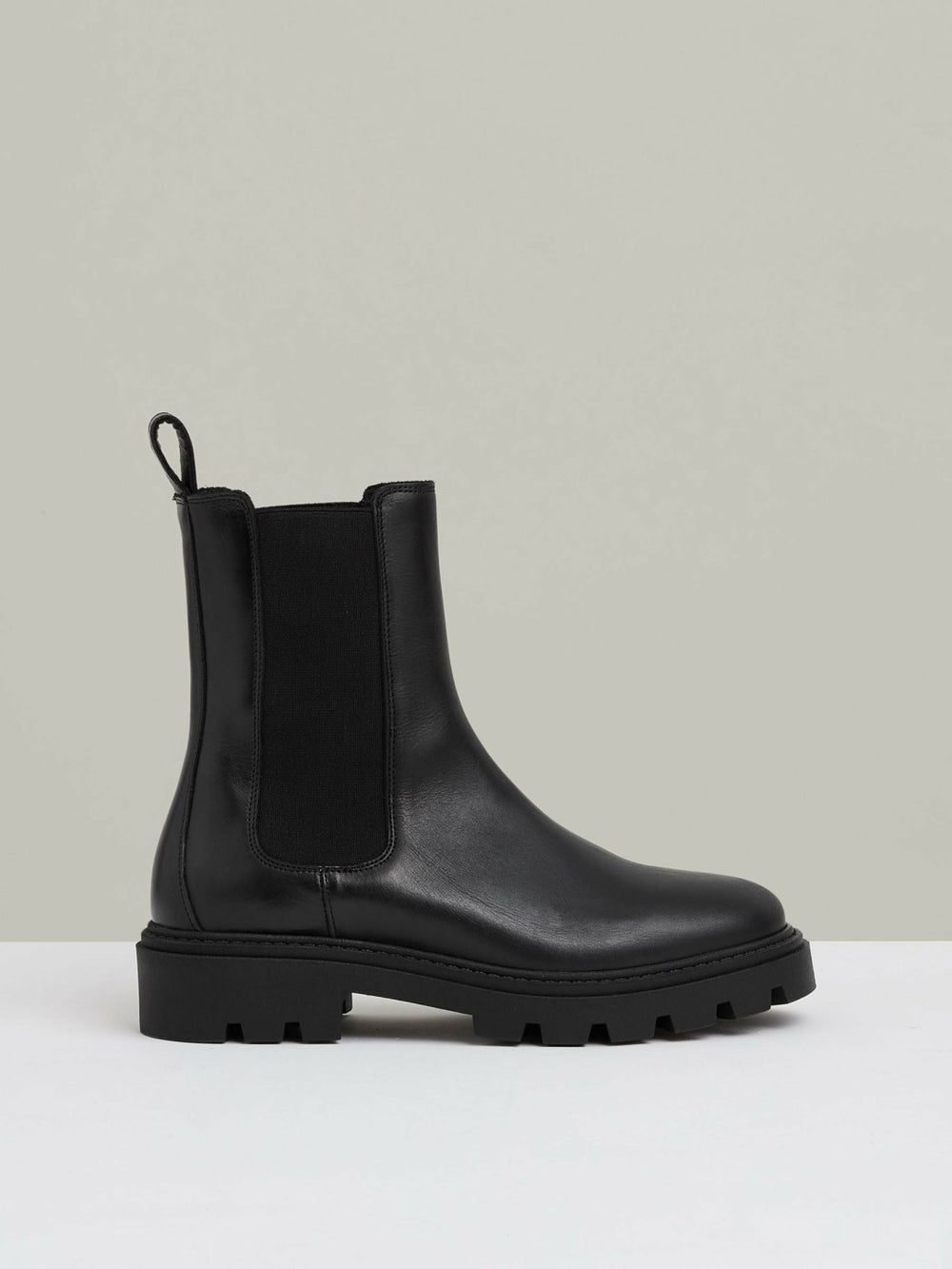 Reiss | Leather Cleated Sole Chelsea Boots in Black