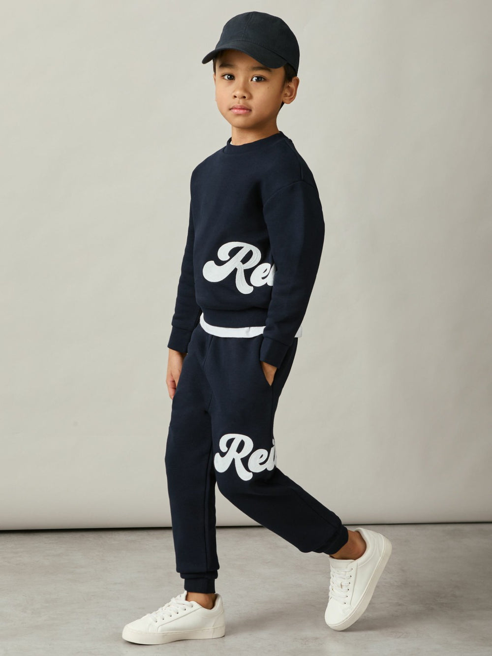Reiss | 3-9 yrs Cotton-Blend Logo Script Sweatshirt in Navy