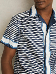 Reiss | Geometric-Print Cuban-Collar Shirt in White/Navy