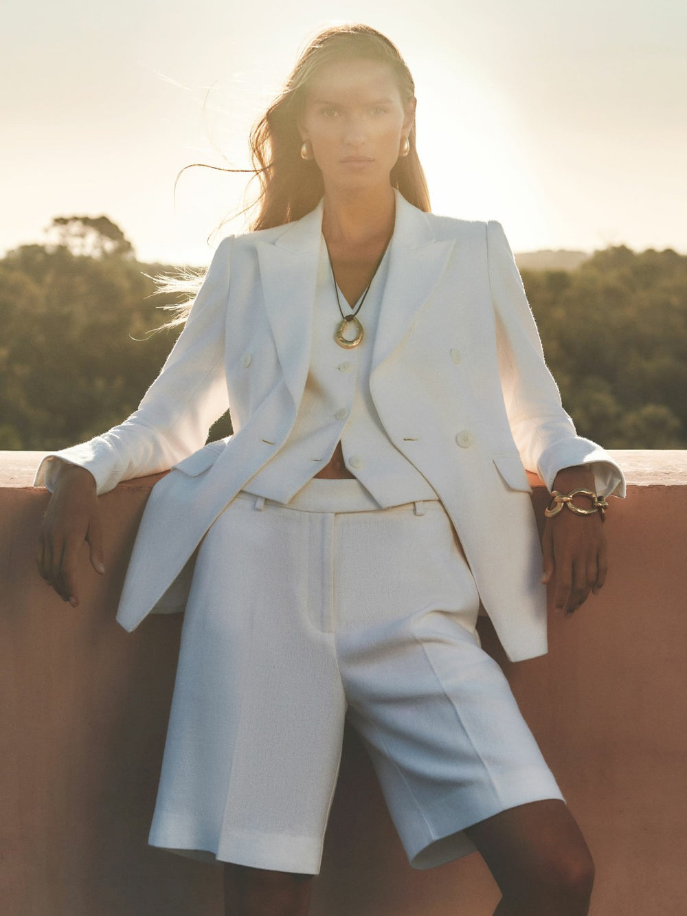 Reiss | Linen-Blend Bermuda Shorts in White