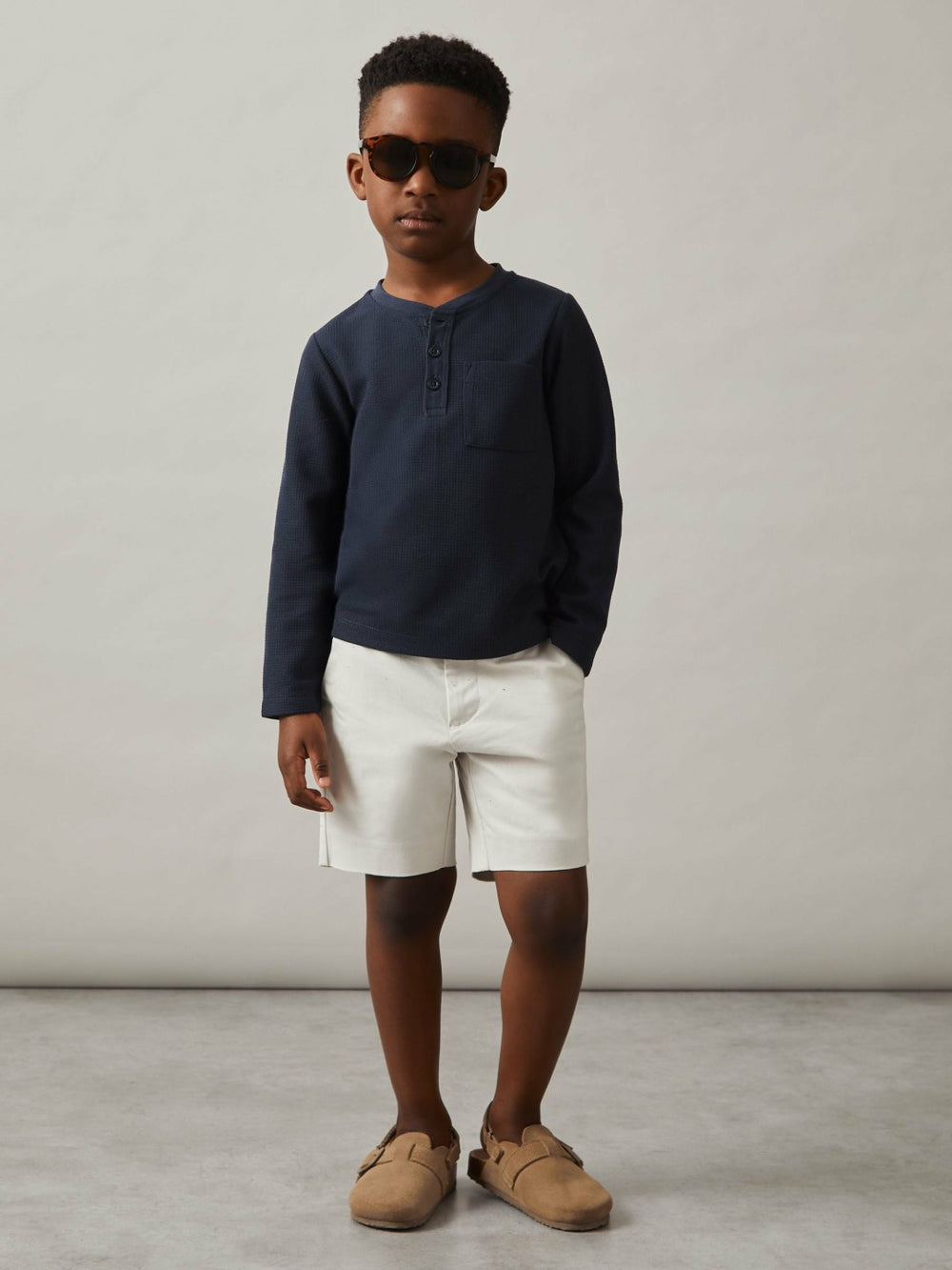 Reiss | 3-9 yrs Cotton-Blend Waffle Henley T-Shirt in Navy