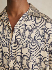 Reiss | Wave Print Cuban Collar Shirt in Off White/Navy