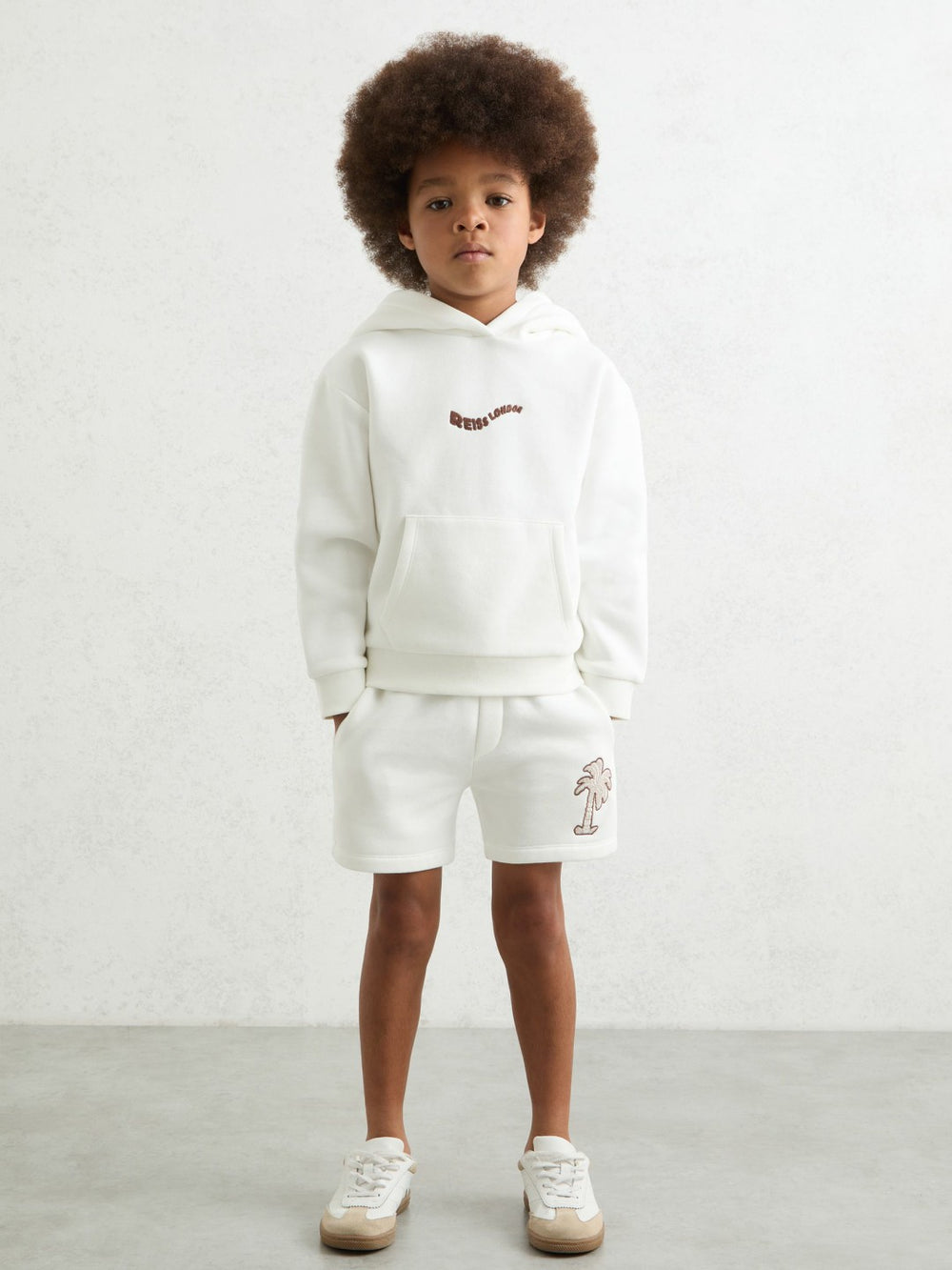 Reiss | 9-13 yrs Cotton Blend Palm Embroidered Shorts in Off White
