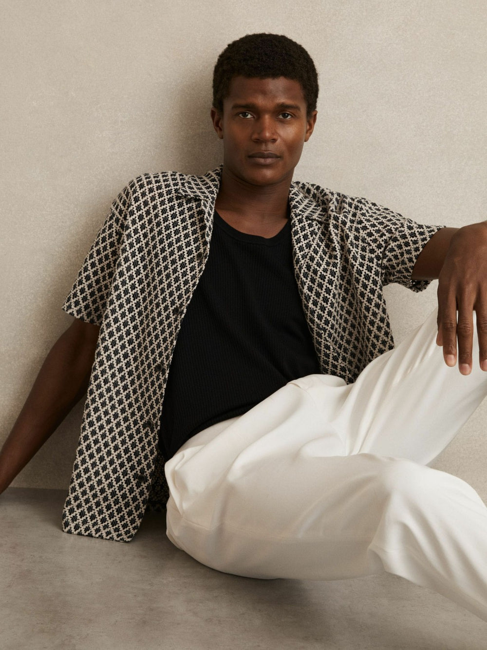 Reiss | Geometric-Crochet Cuban-Collar Shirt in Navy/White