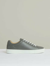 Reiss | Leather Low-Top Trainers in Graphite Grey