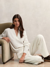 Reiss | Cashmere V-Neck Jumper in Cream