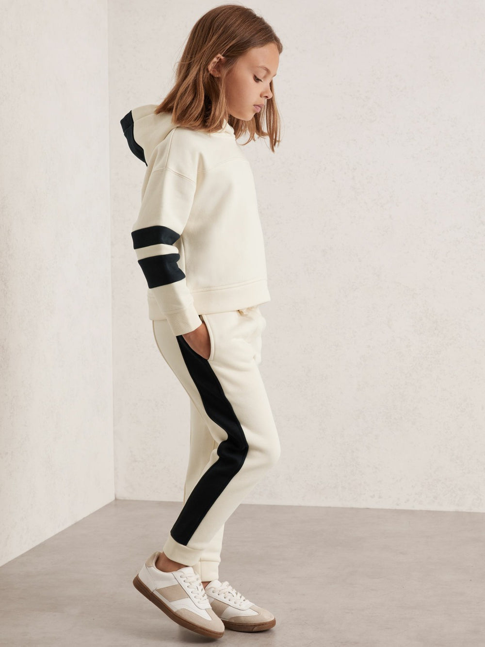 Reiss | Cotton-Blend Joggers and Hoodie Set in Ecru