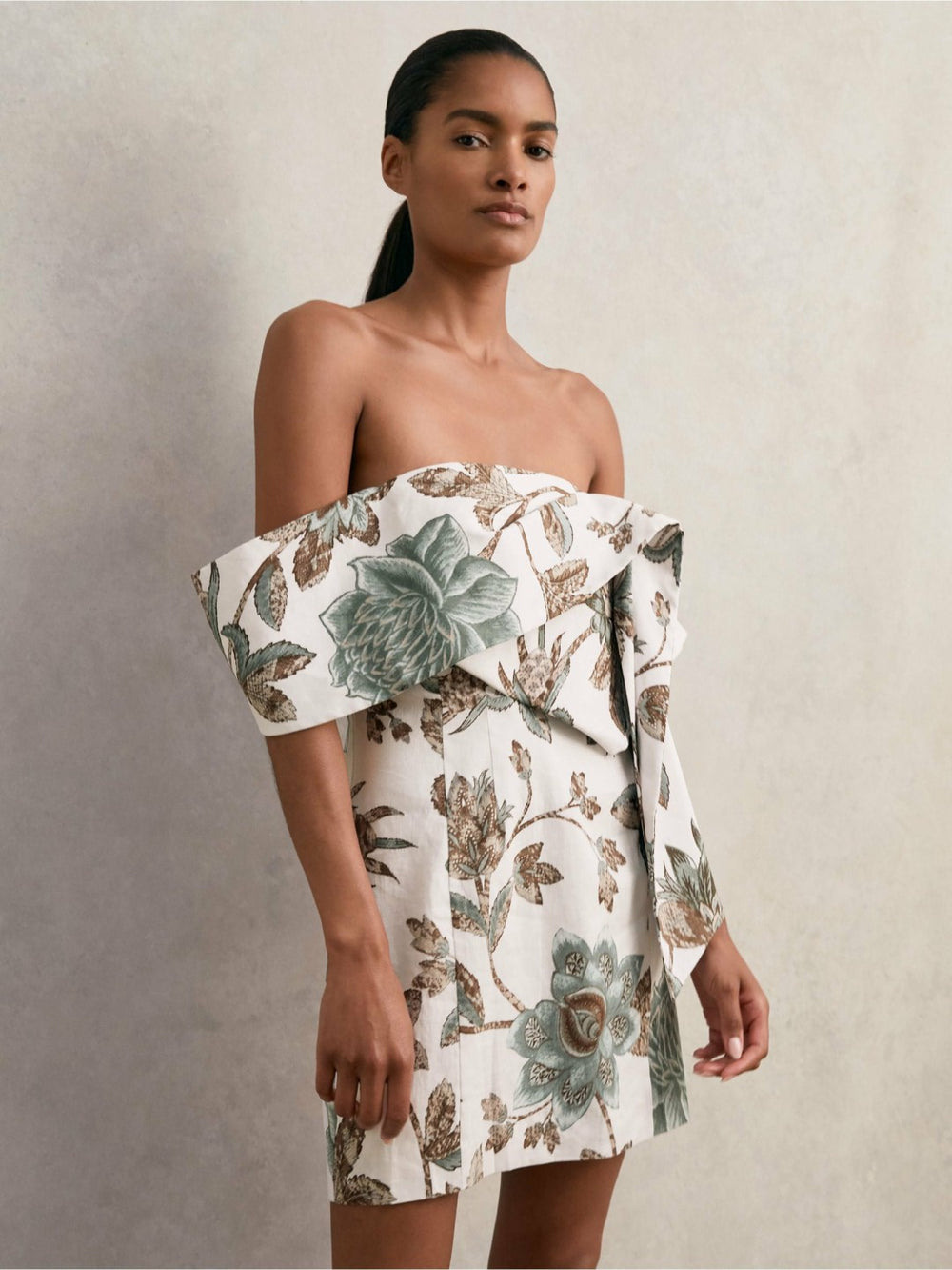 Reiss | Sculpted Off-Shoulder Floral Mini Dress Linen-Cotton in Ivory