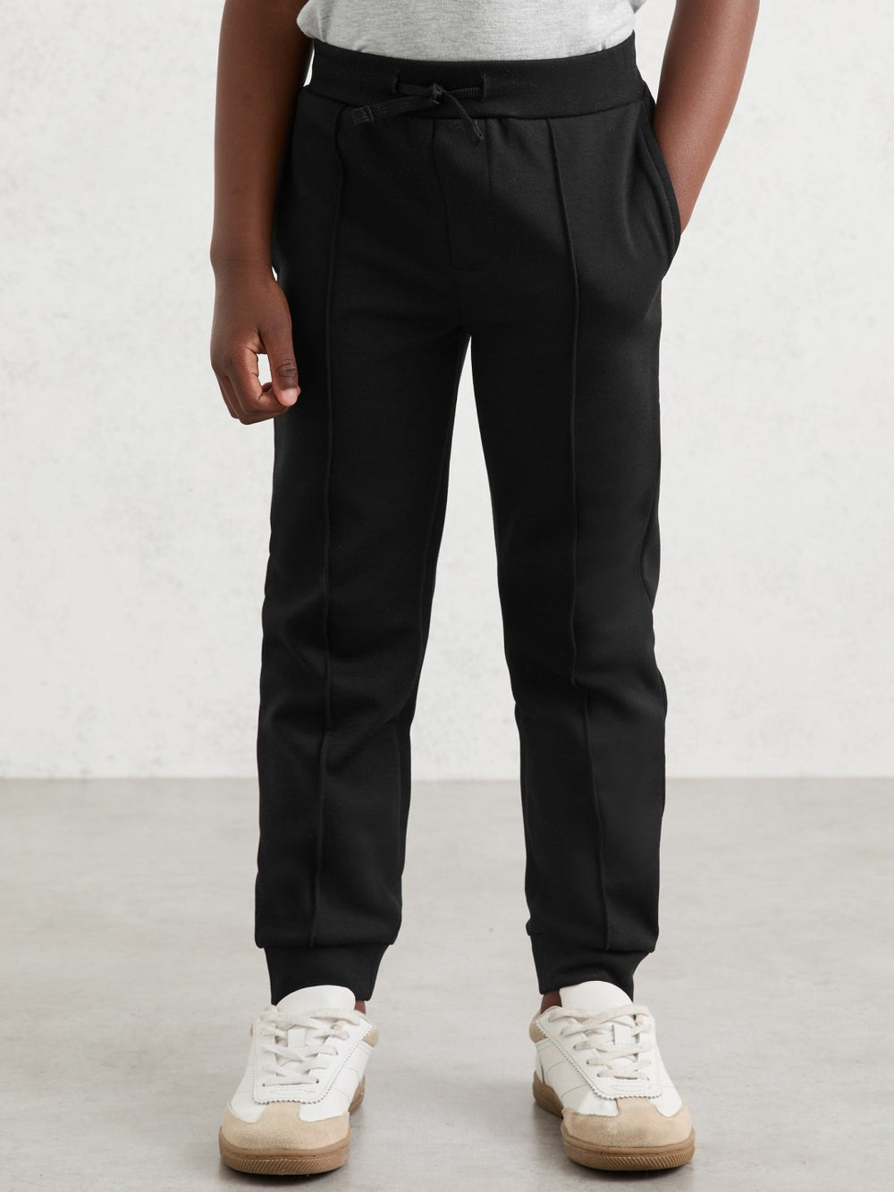Reiss | 9-13 yrs Interlock Drawstring Joggers in Black