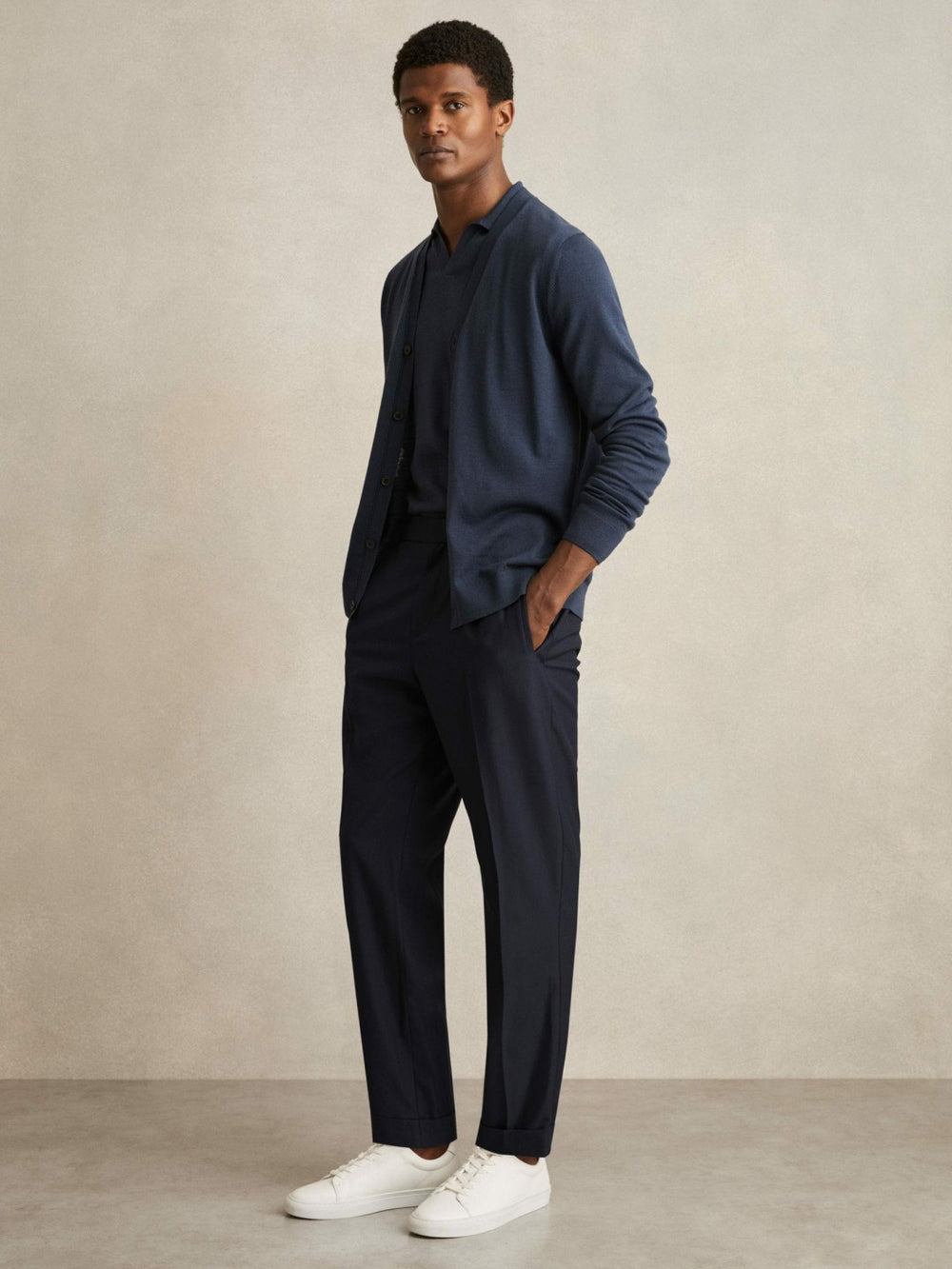 Reiss | Relaxed-Fit Pleated Tapered Trousers in Navy