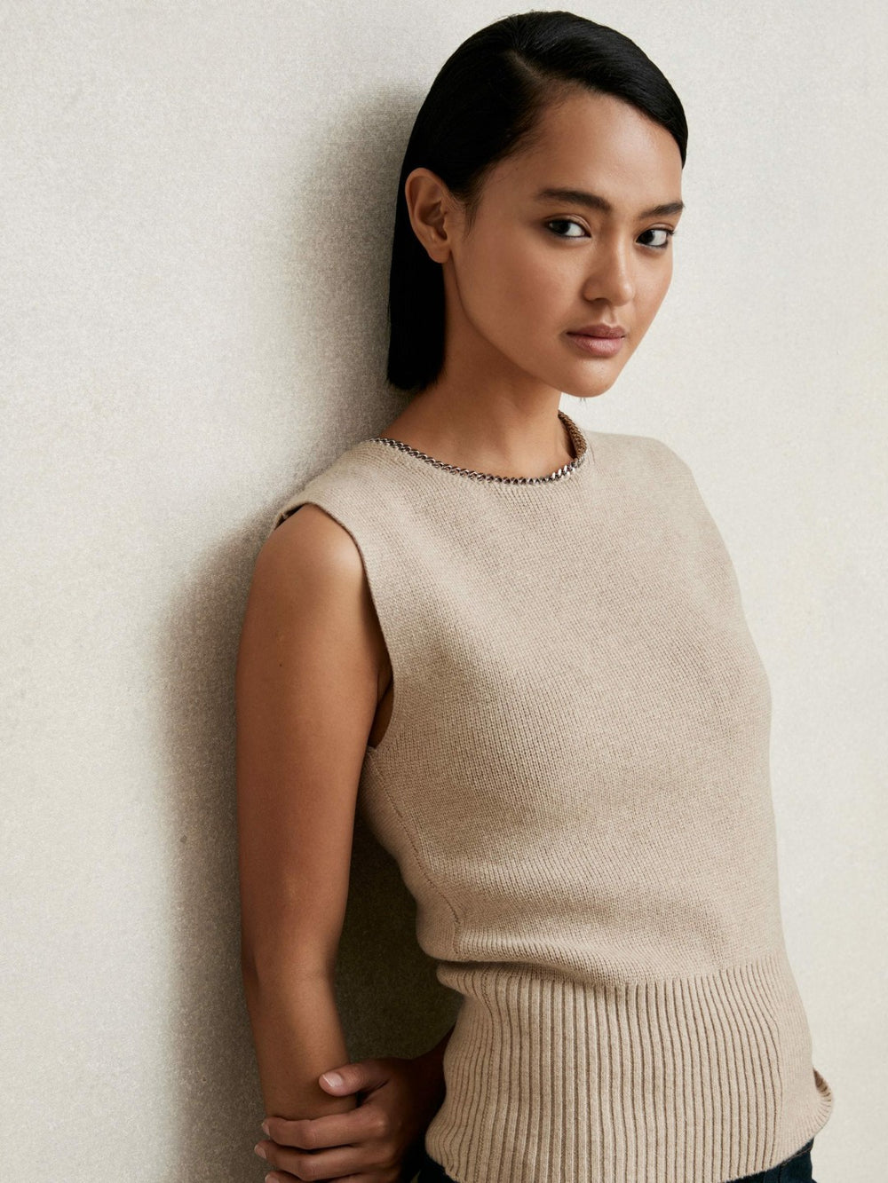 Reiss | Wool-Blend Necklace-Trim Knitted Vest in Neutral