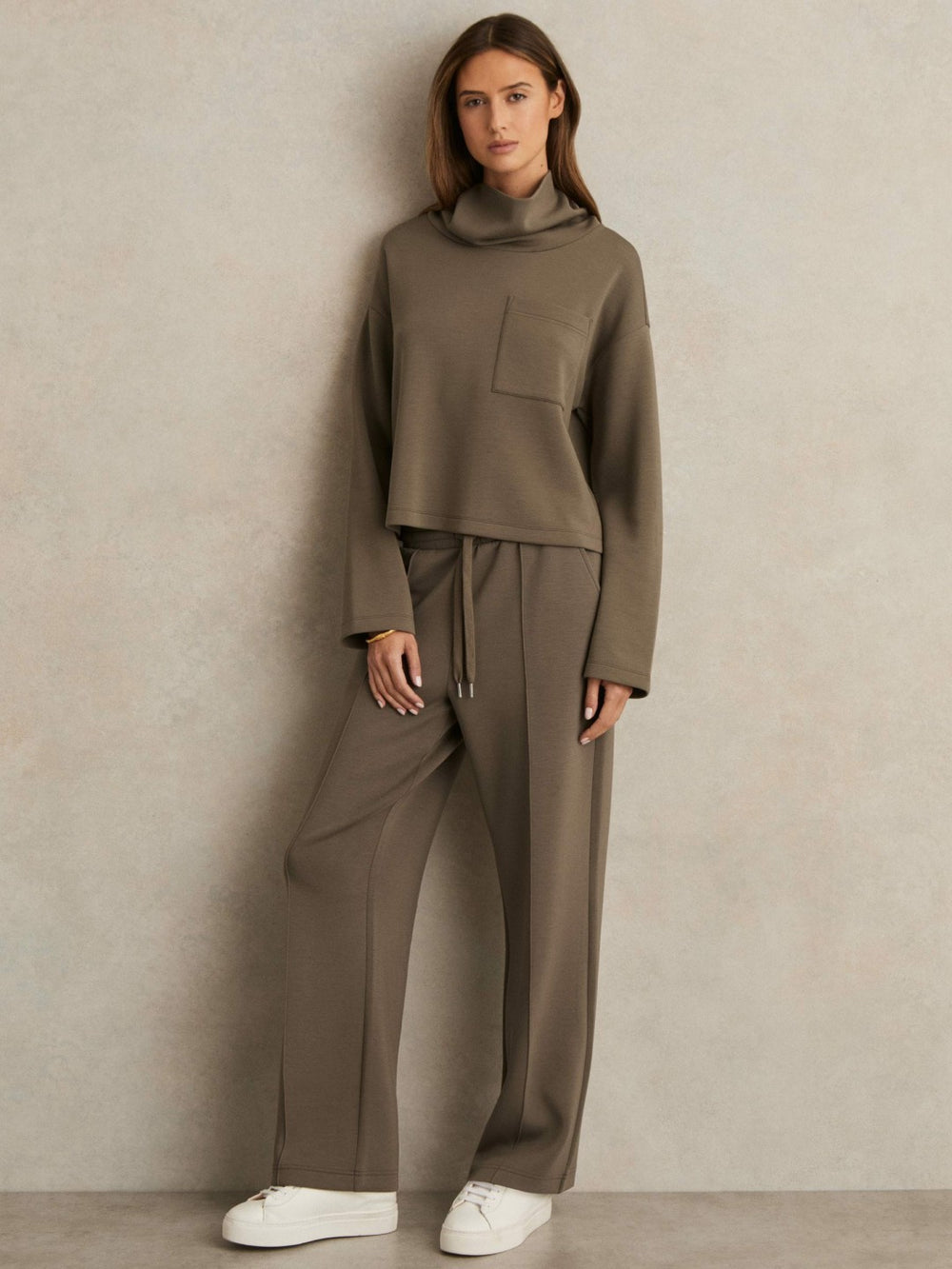 Reiss | Petite Modal-Blend Interlock Wide-Leg Joggers in Khaki Green