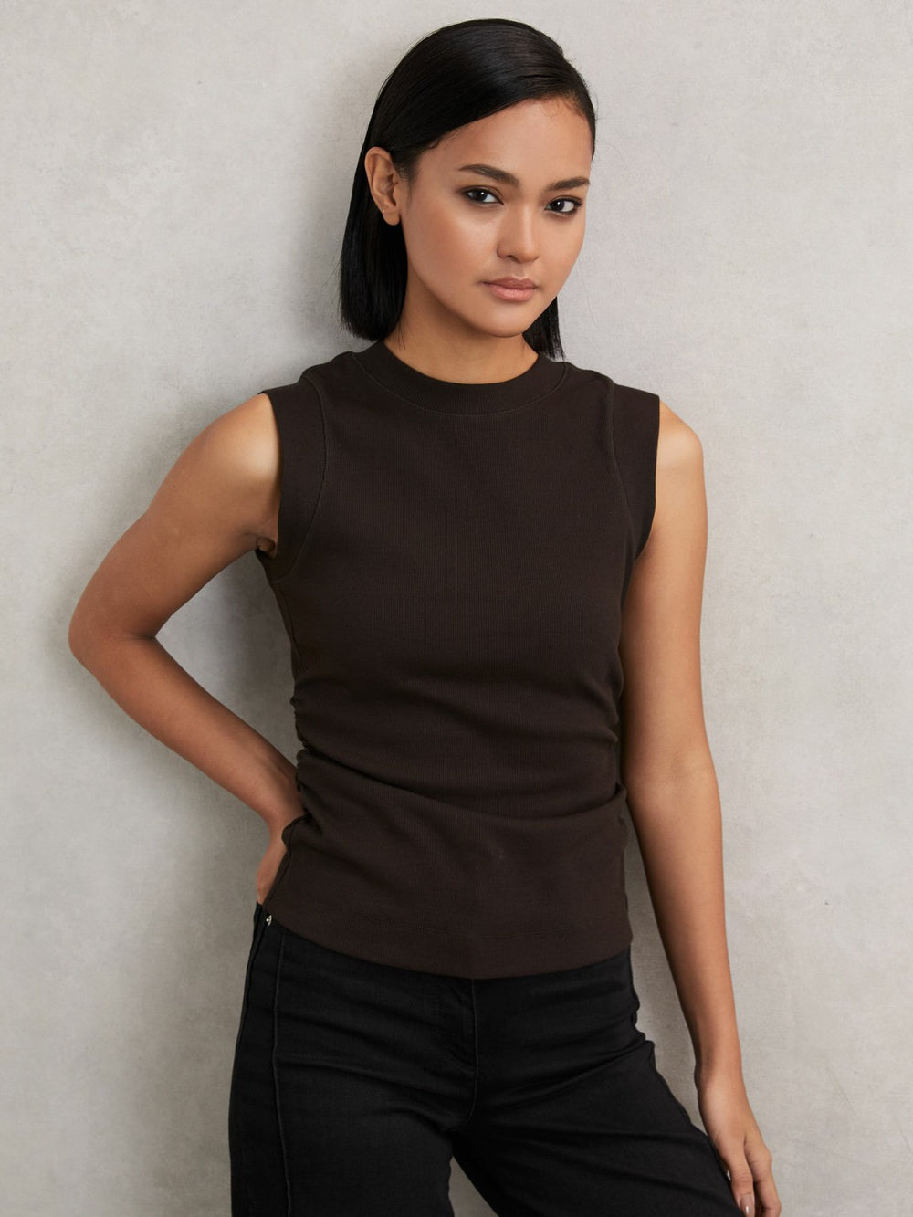 Reiss | Ribbed Ruched Waist Vest in Chocolate