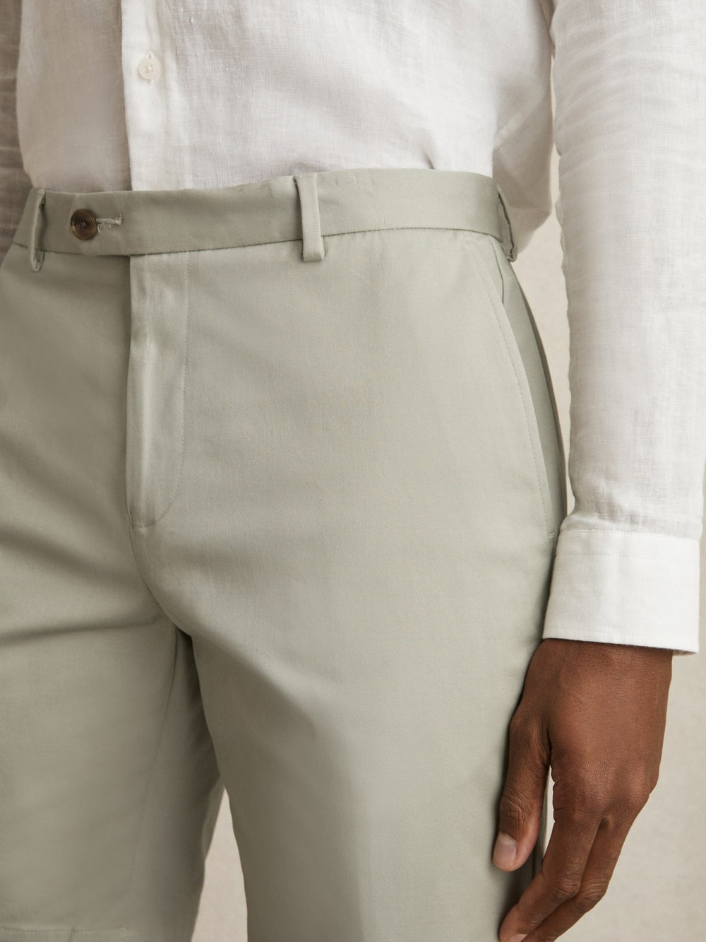 Reiss | Cotton Chino Shorts With Stretch in Soft Sage