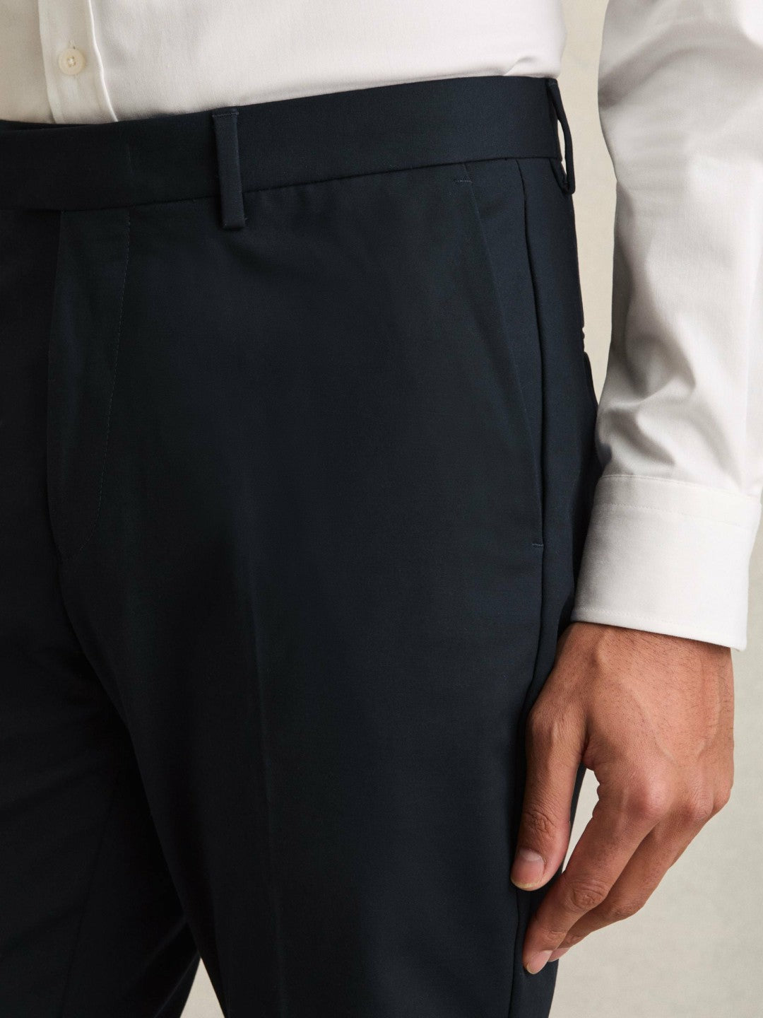 Reiss | Slim Fit Cotton Blend Chinos in Navy