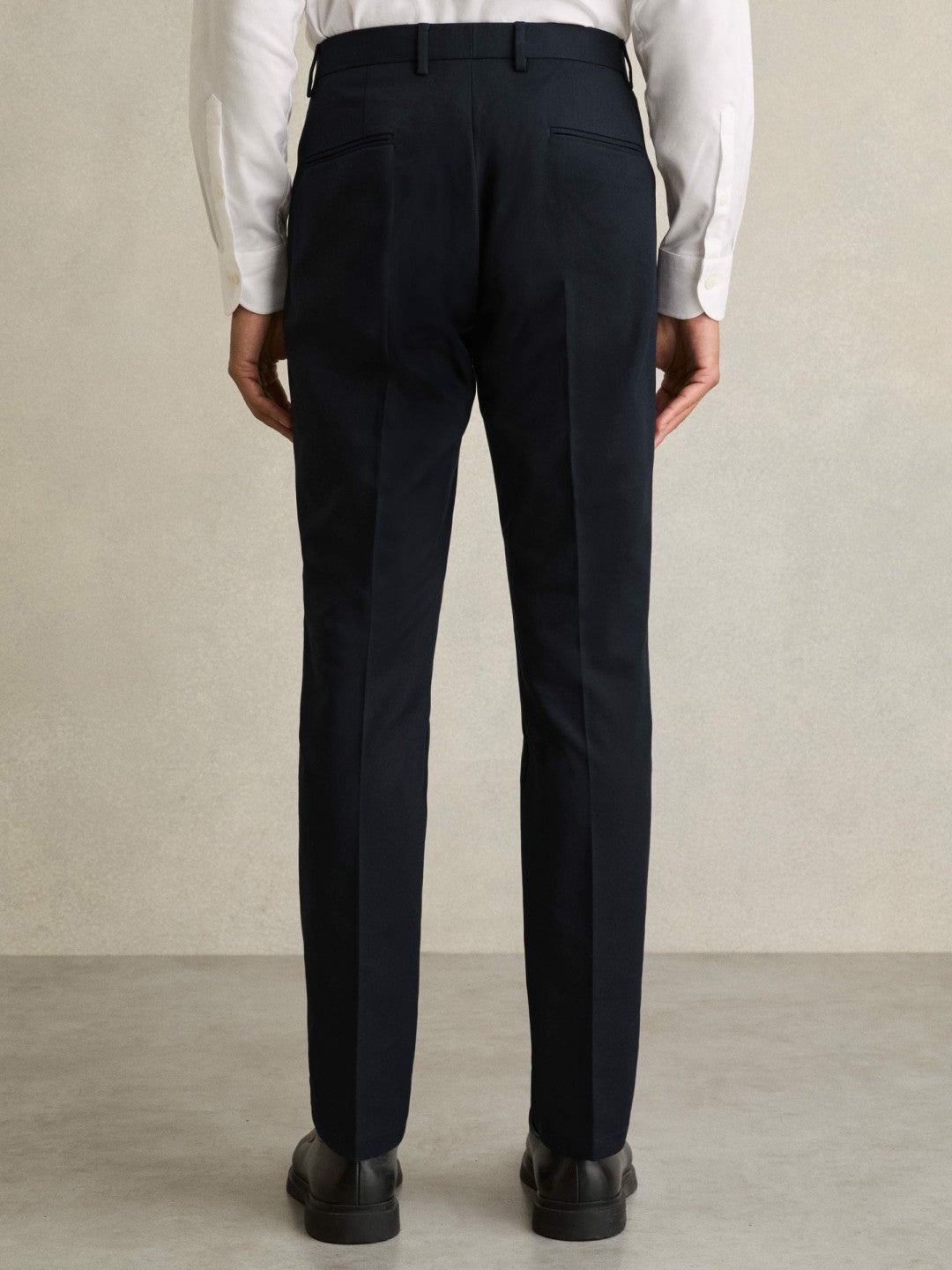 Reiss | Slim Fit Cotton Blend Chinos in Navy