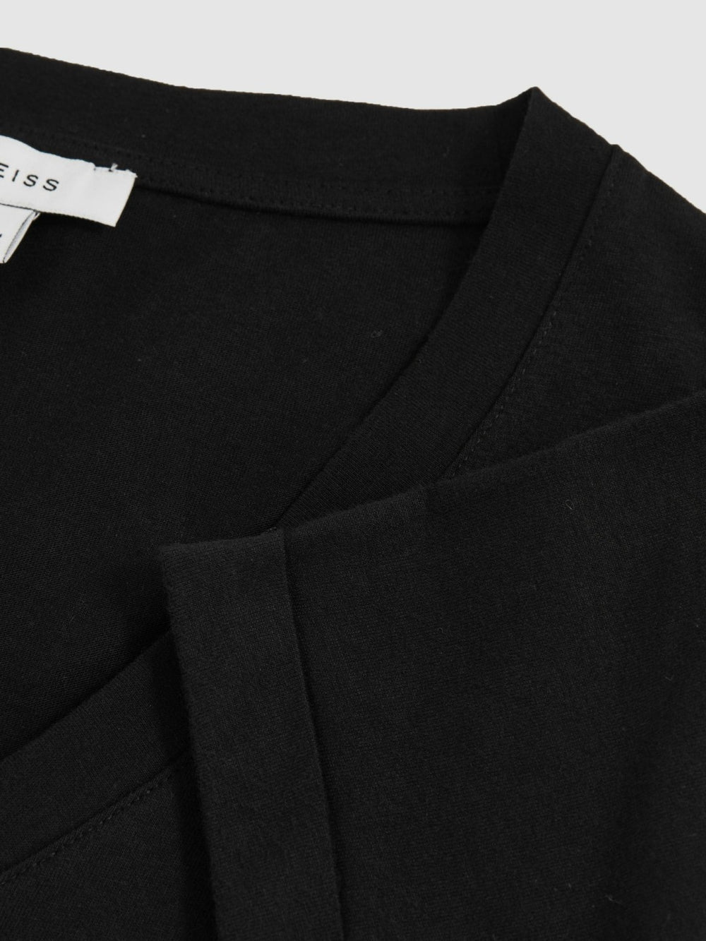 Reiss | Cotton-Jersey V-Neck T-Shirt in Black