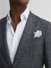 Reiss | Plain Silk Pocket Square in Silver