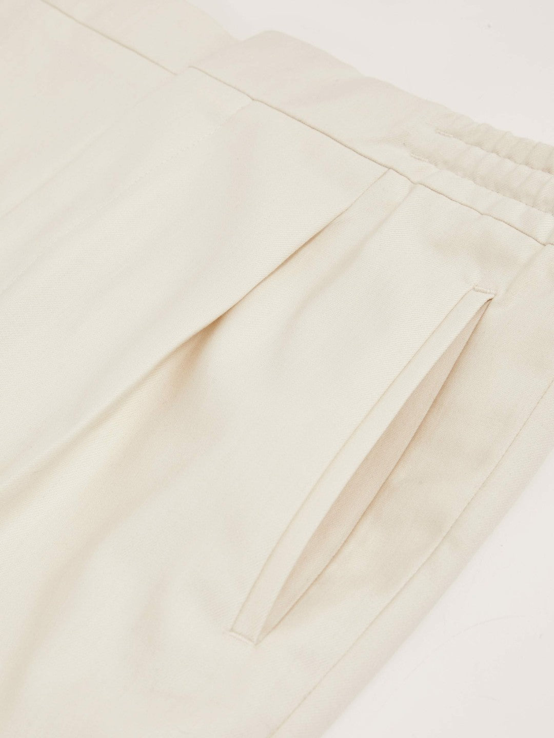 Reiss | Relaxed-Fit Pleated Tapered Trousers in Ecru
