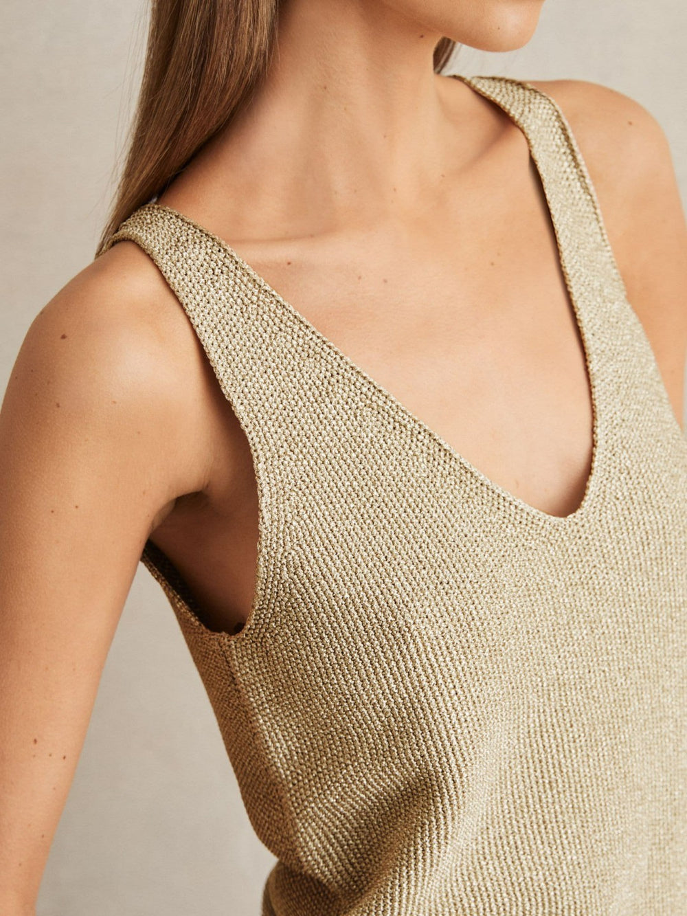 Reiss | Metallic V-Neck Vest in Gold
