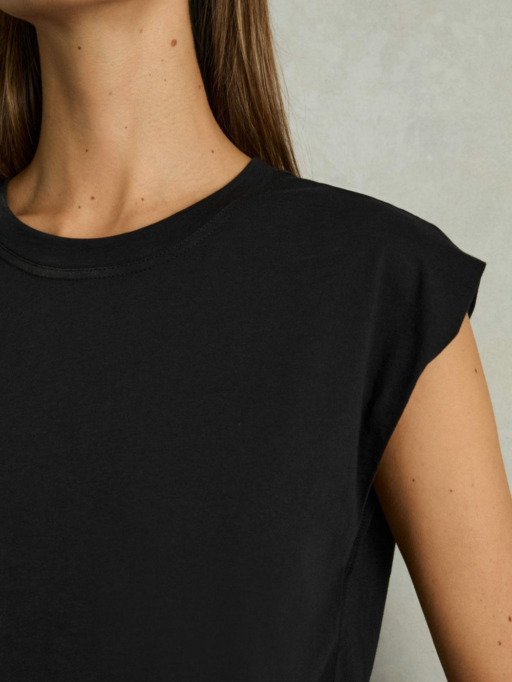 Reiss | Cotton Capped Sleeve T-Shirt in Black