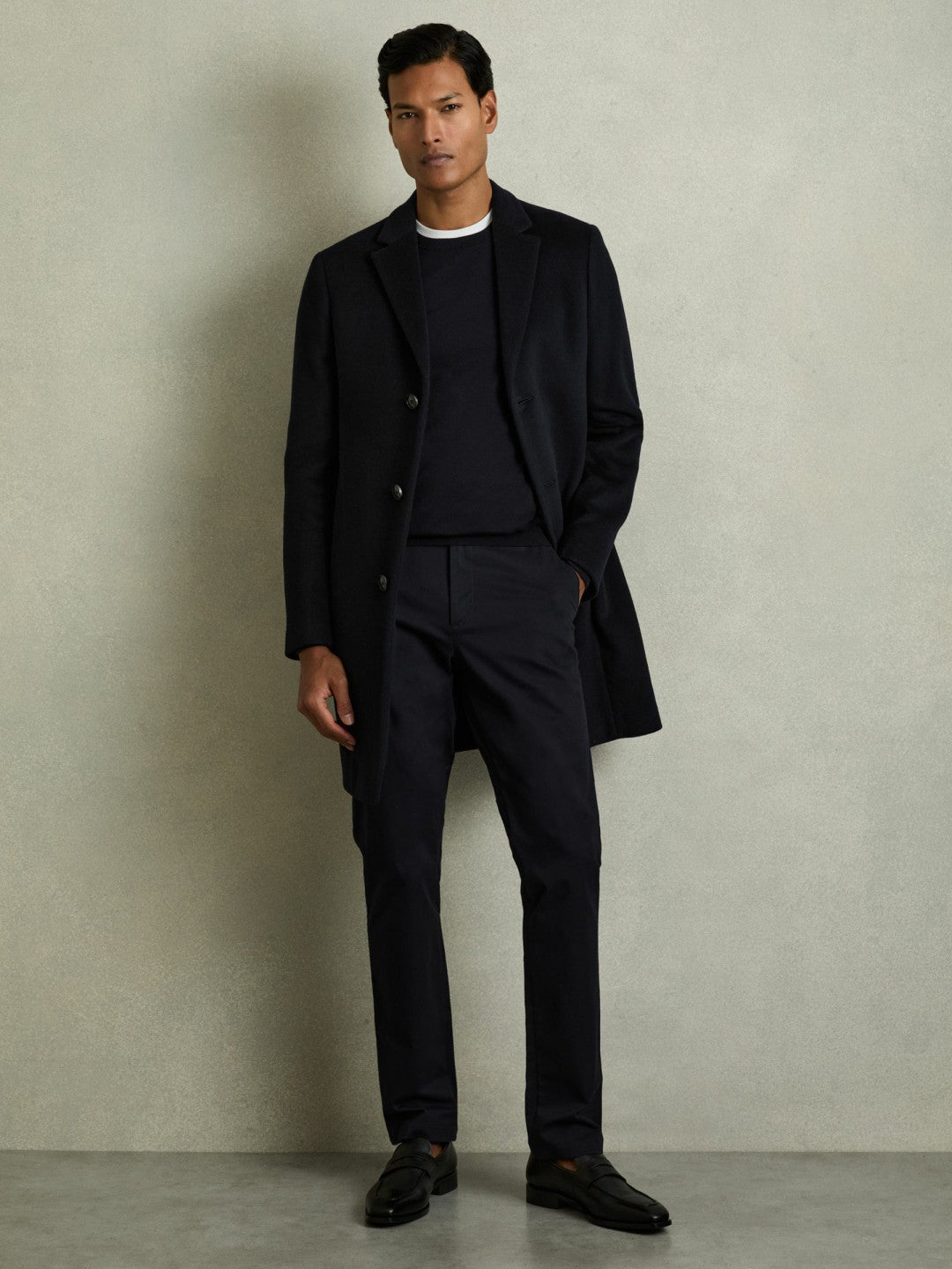 Reiss | Slim Fit Washed Cotton Blend Chinos in Navy