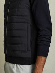 Reiss | Hybrid Quilt and Knit Zip-Through Gilet in Navy