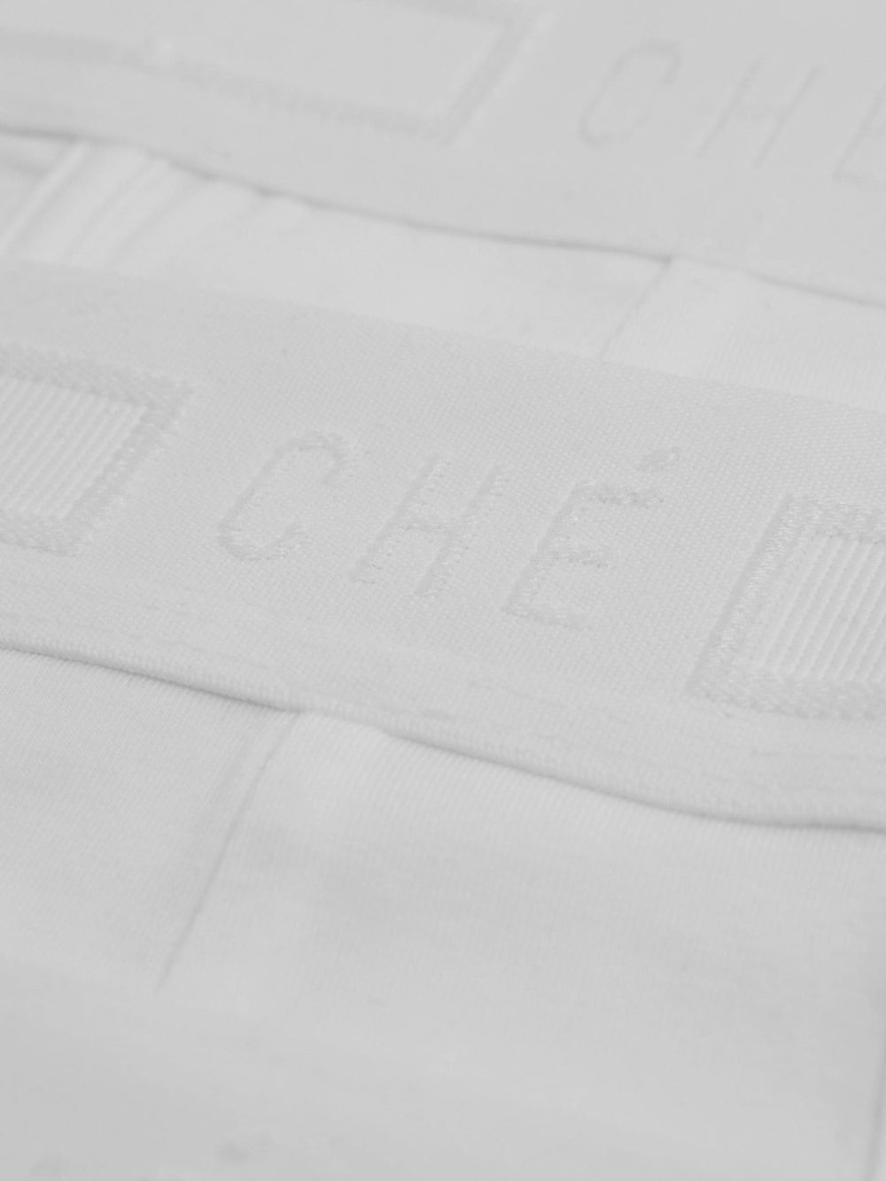 Reiss | CHÉ Studios Boxer Trunks with TENCEL™ Fibers in White