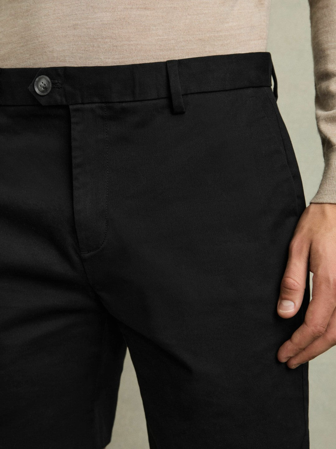 Reiss | Short Length Casual Chino Shorts in Black