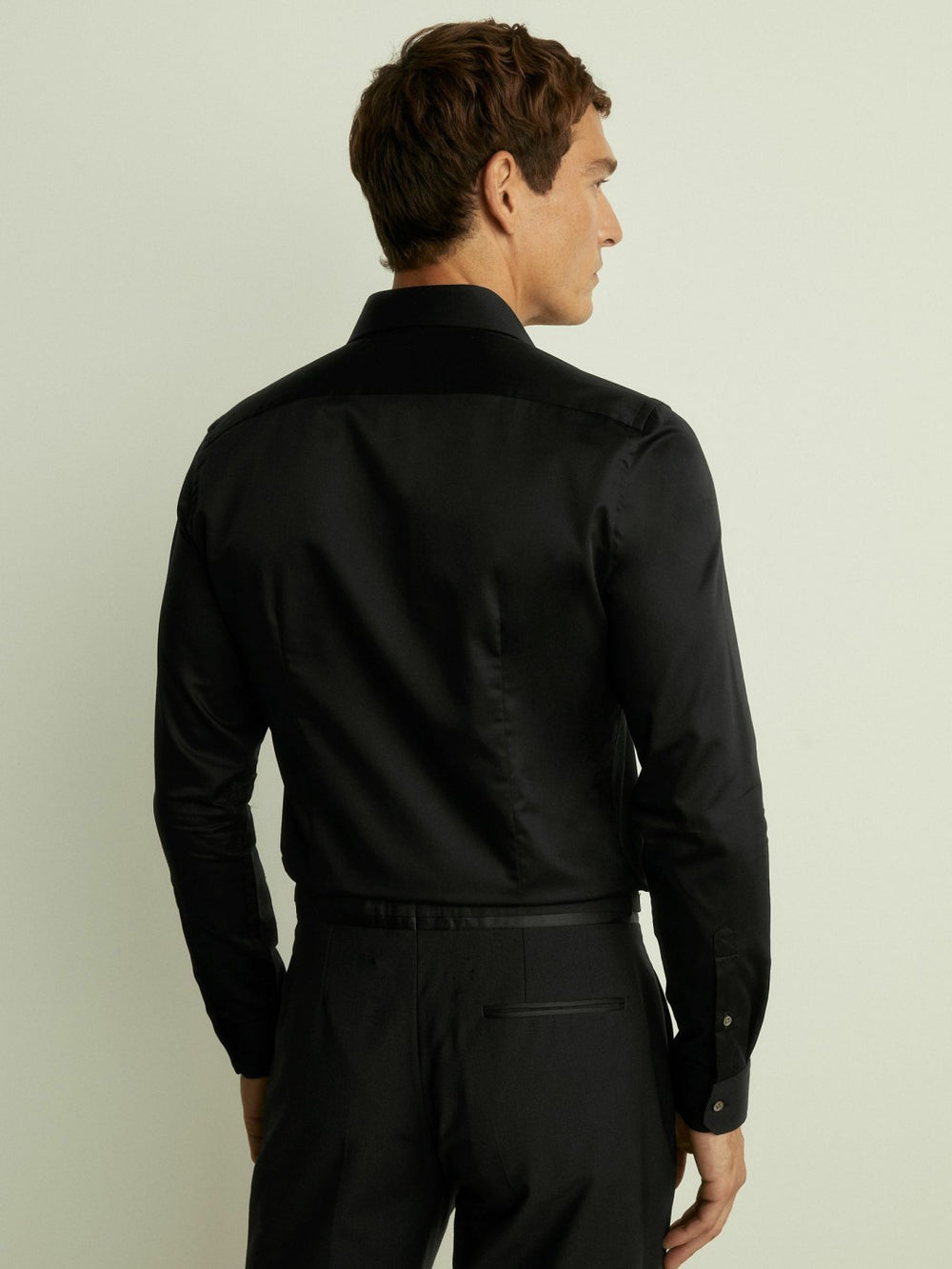 Reiss | Slim Fit Cotton Dinner Shirt in Black
