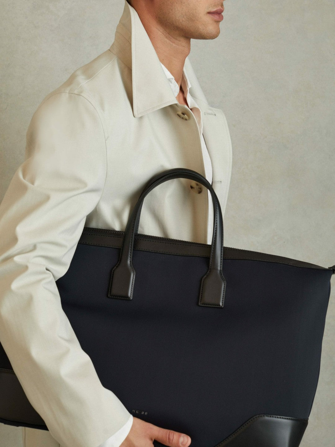 Reiss | Neoprene Holdall in Dark Navy