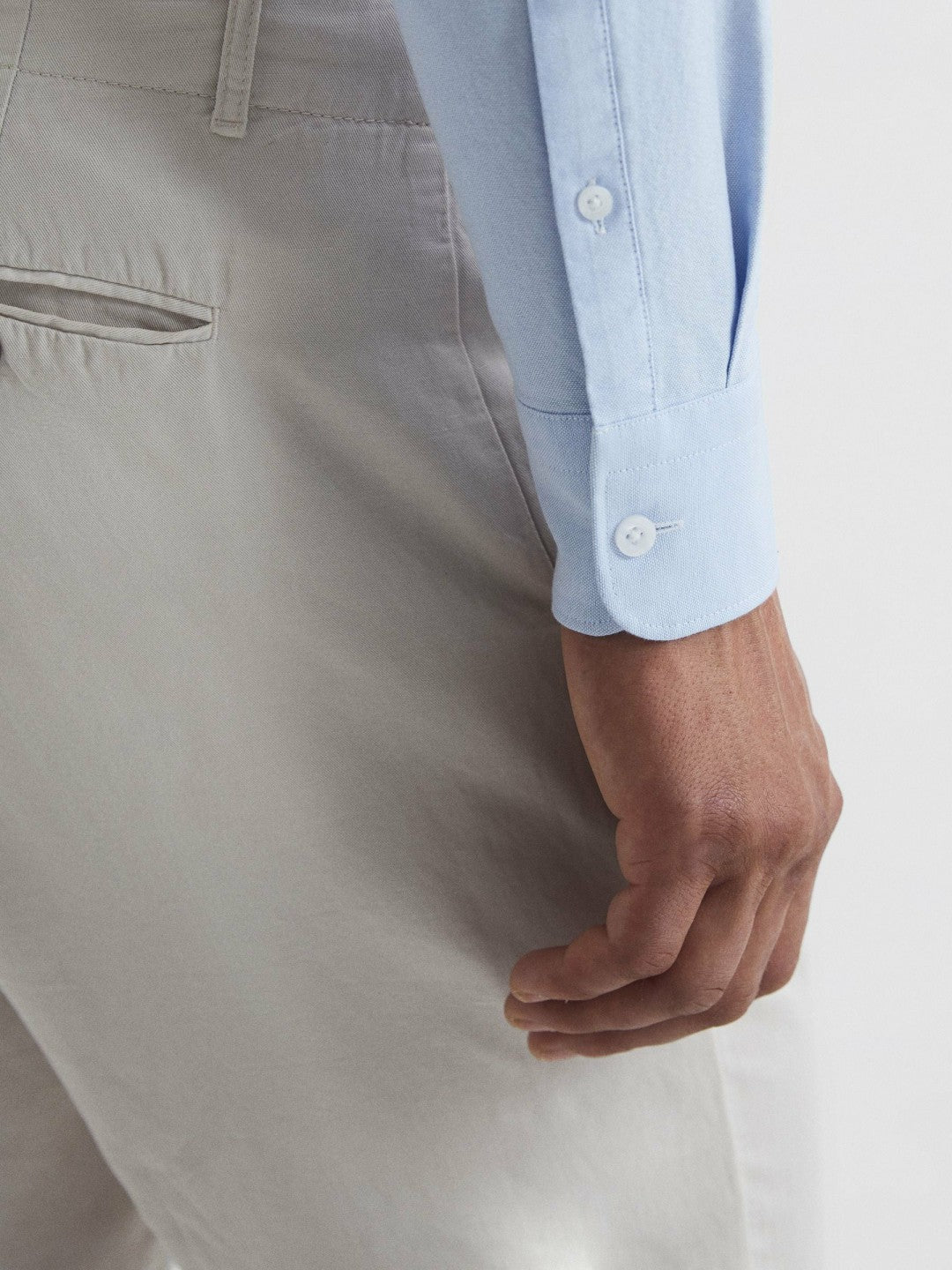 Reiss | Soft Wash Button Down Oxford Shirt in Soft Blue
