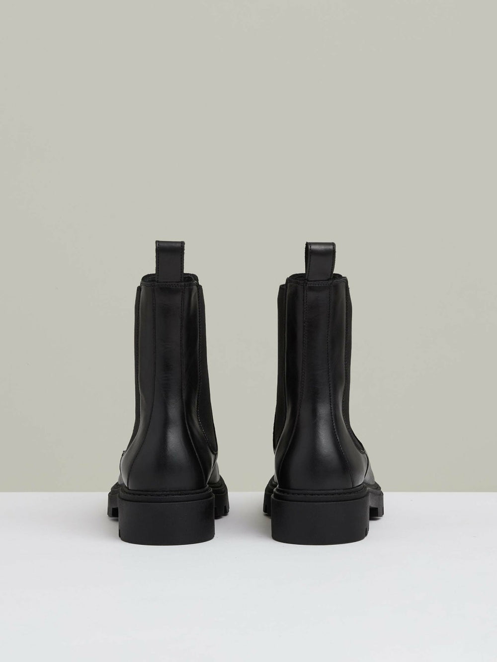 Reiss | Leather Cleated Sole Chelsea Boots in Black