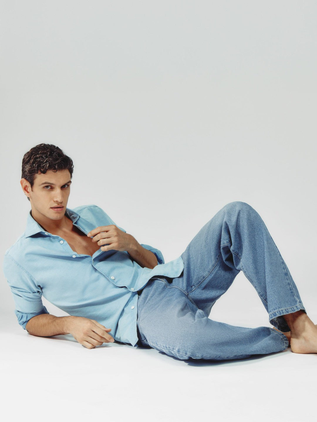 Reiss | Loose-Fit Jeans in Light Blue Wash