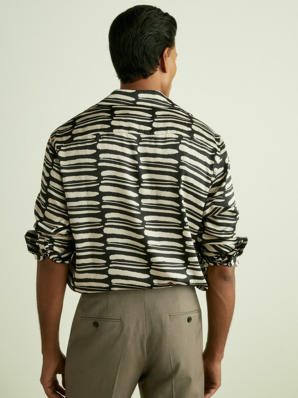 Reiss | Abstract-Print Twill Cuban-Collar Shirt in Black/White