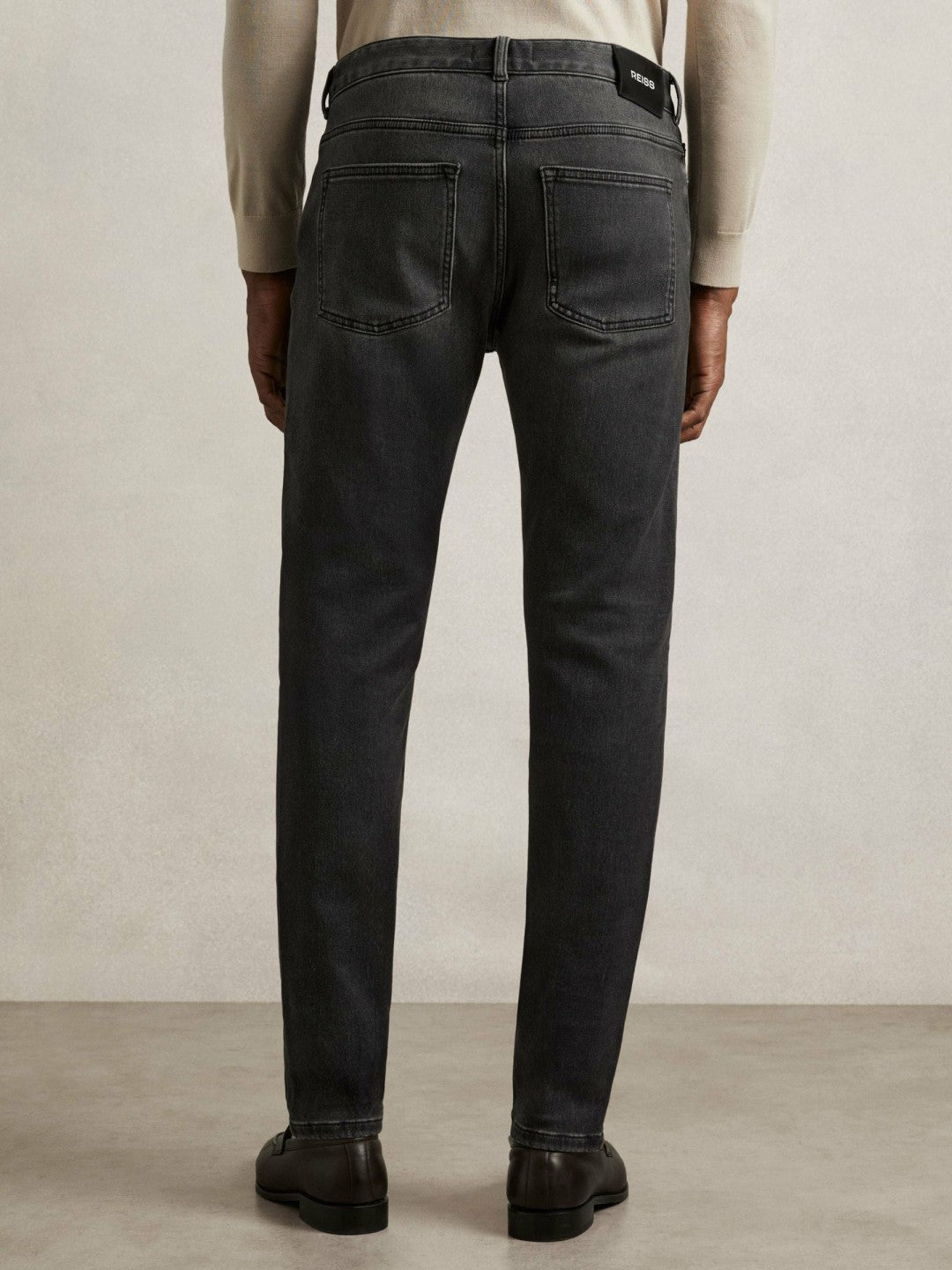 Reiss | Tapered Slim-Fit Jeans in Washed Black