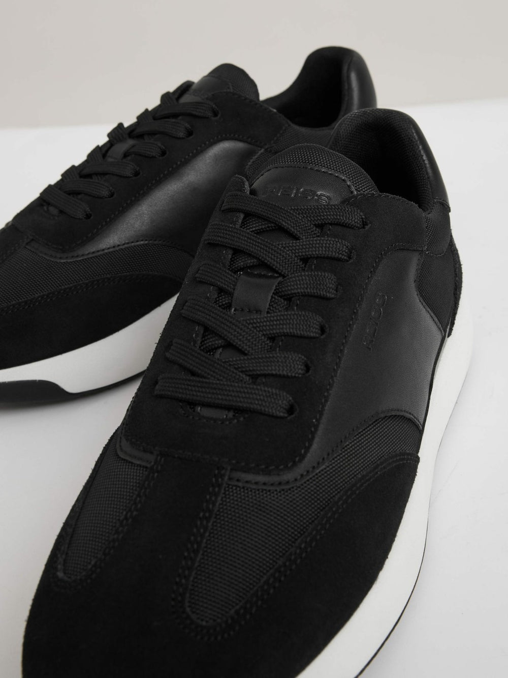 Reiss | Leather Suede Running Trainers in Black/White