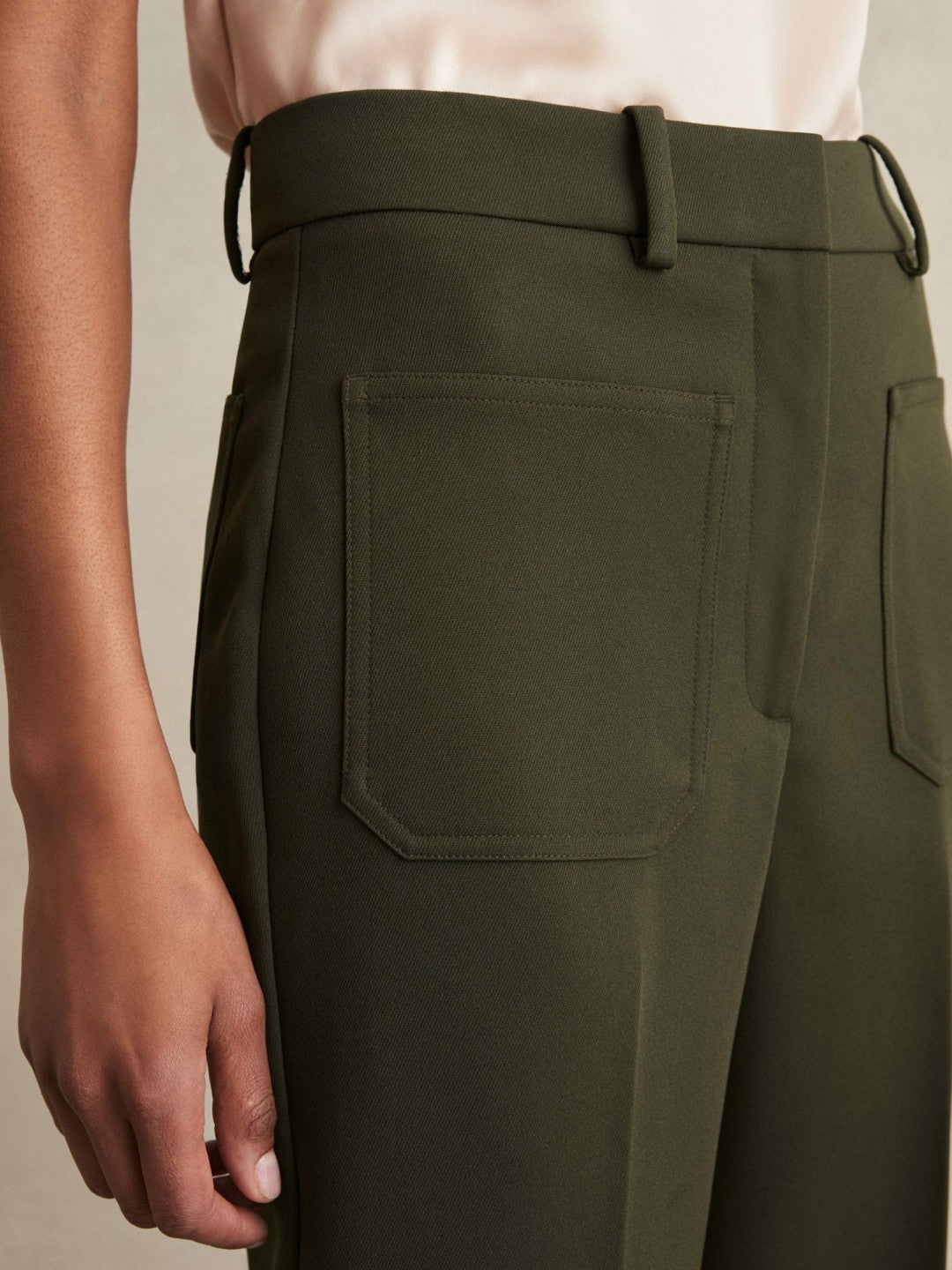 Reiss | Twill Patch-Pocket Flared Trousers in Green