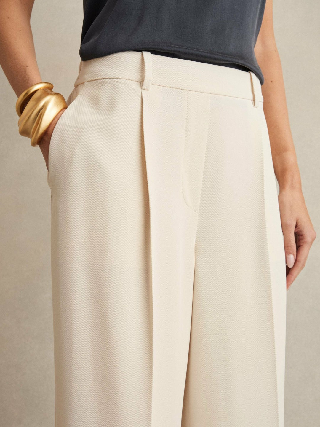 Reiss | Elasticated-Waist Wide-Leg Twill Trousers in Cream