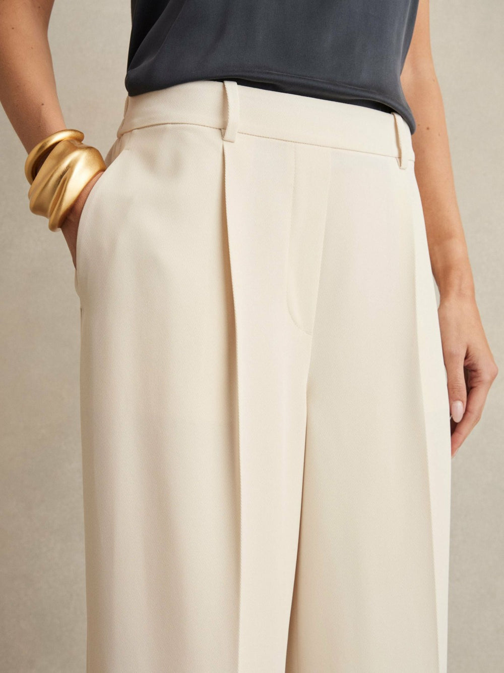 Reiss | Elasticated-Waist Wide-Leg Twill Trousers in Cream