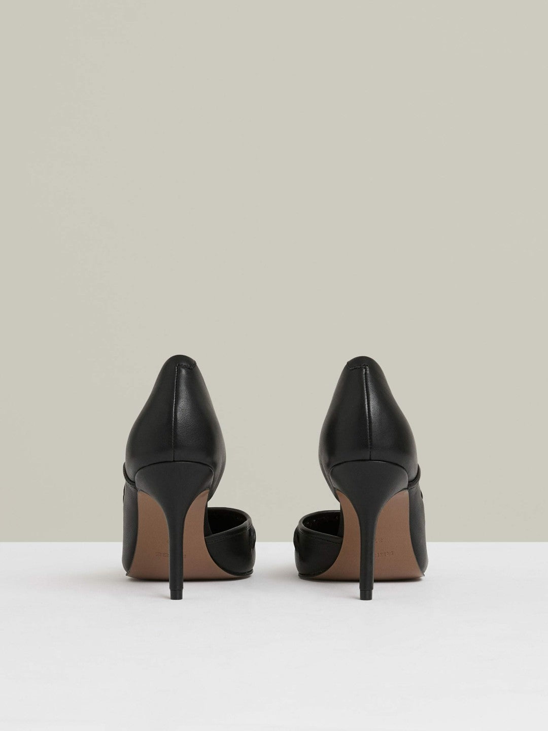Reiss | Leather Twist Detail Court Shoes in Black