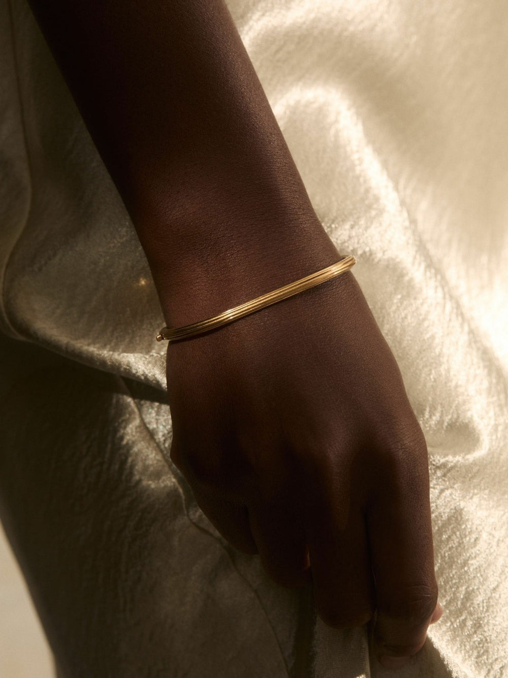 Reiss | Contour Hinged Cuff in Gold Tone
