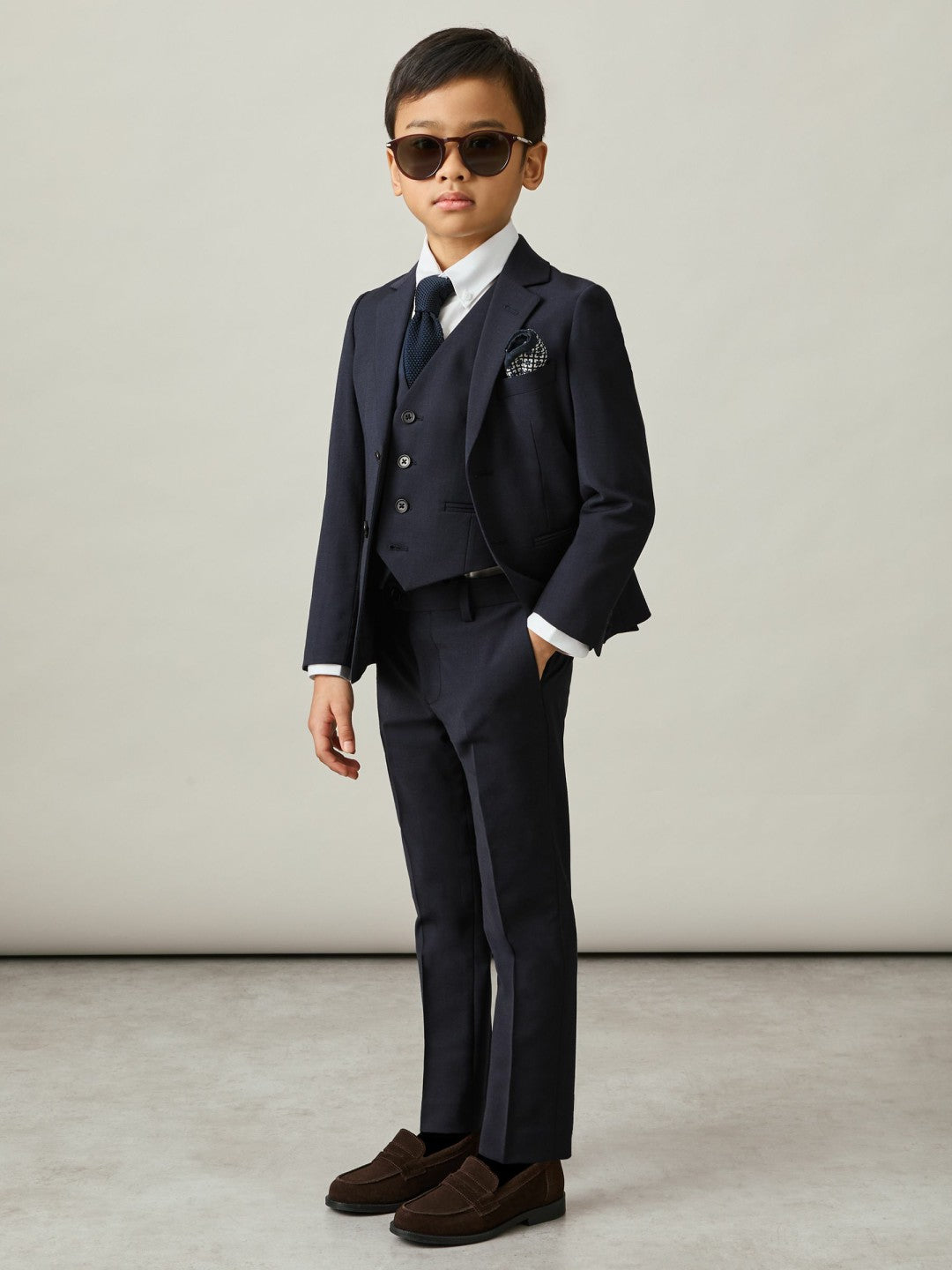 Reiss | 3-9 yrs Modern Fit Waistcoat in Navy