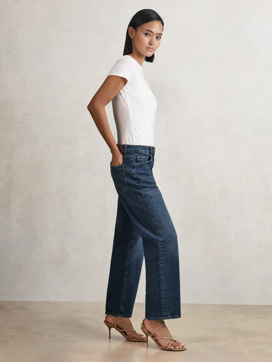 Reiss | Petite Mid-Rise Straight-Leg Jeans in Mid Blue