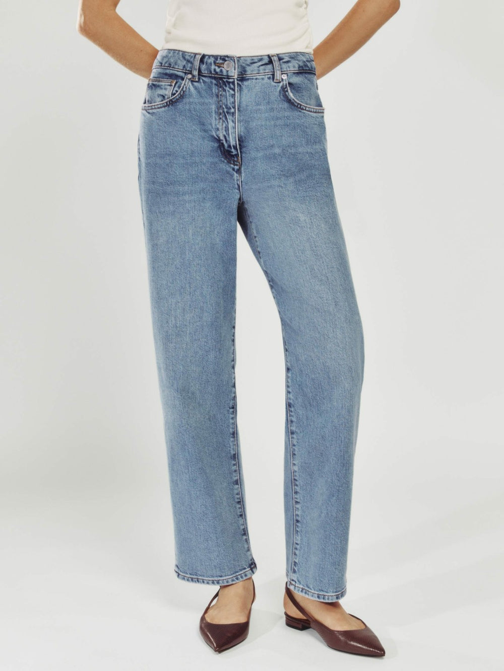 Reiss | Petite Mid-Rise Straight-Leg Jeans in Light Blue