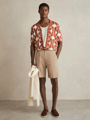 Reiss | Geometric Embroidery Knit Shirt in Paprika Red