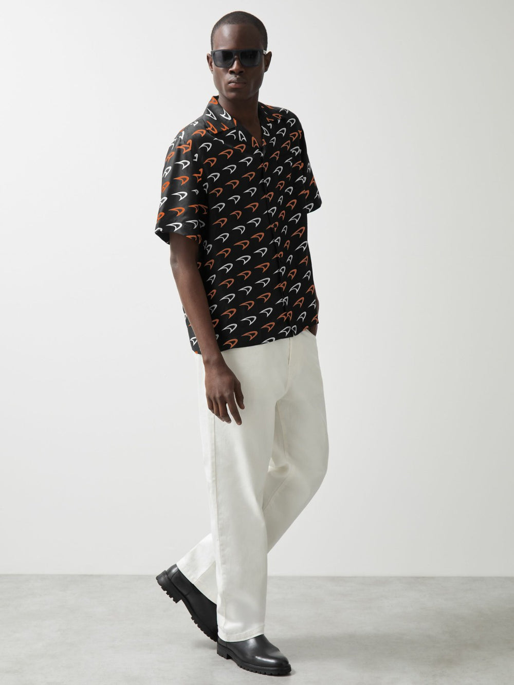 Reiss | McLaren F1 Team Speedmark Logo Shirt in Black