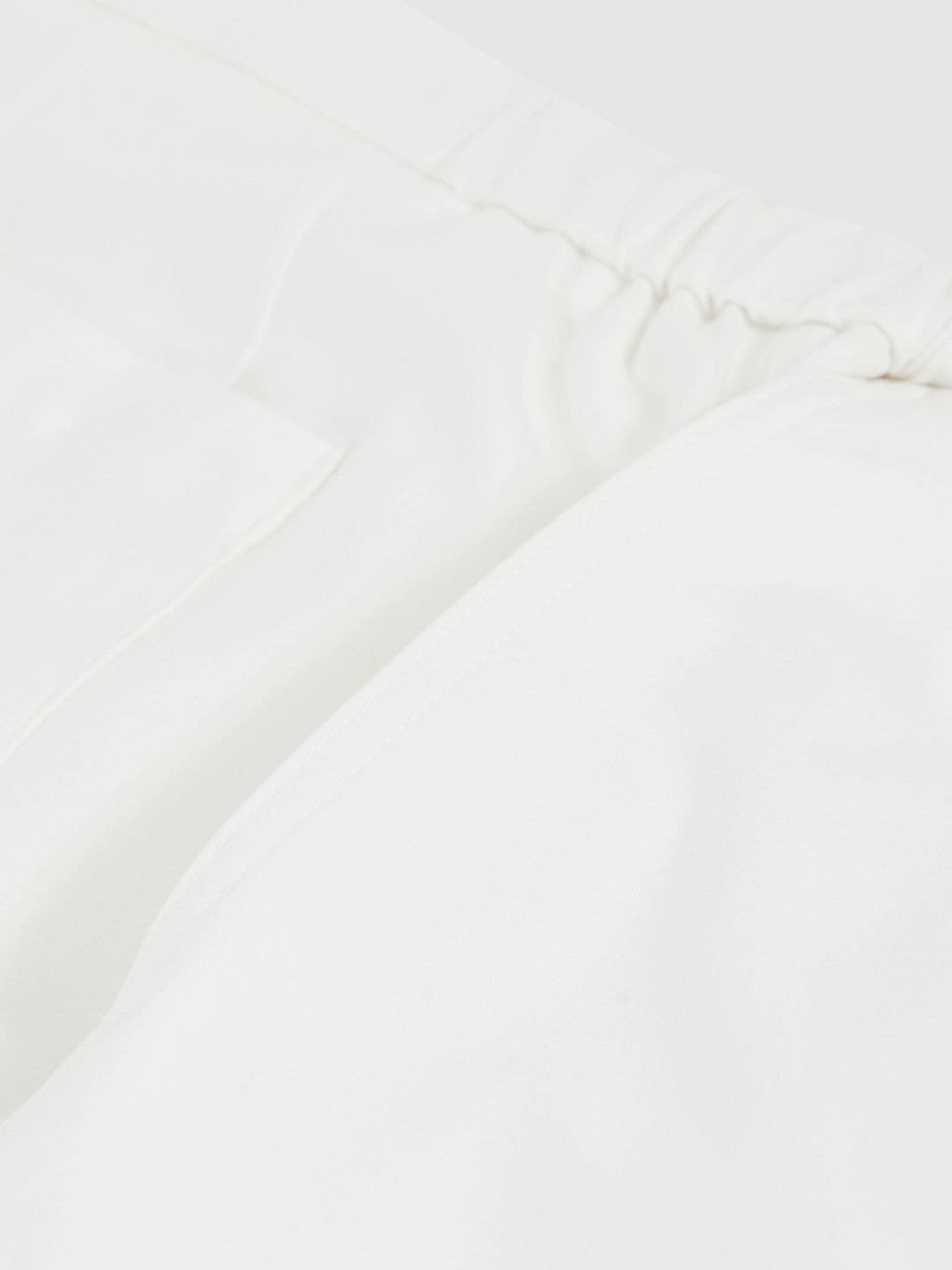Reiss | Drawstring Chino Shorts in White